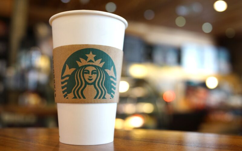 “Todos Sembramos Café”: la apuesta de Starbucks México por el campo cafetalero